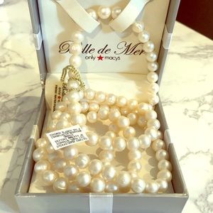 NWT 36” Belle De Mer Pearl Necklace
